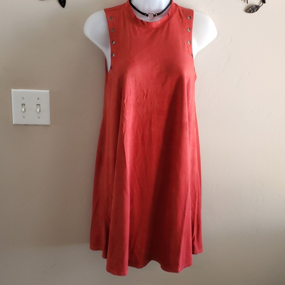 Eyeshadow Dress